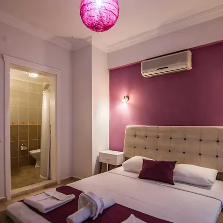 Apartament Defne-ozel Havuzlu Genis Bahceli Luks *
