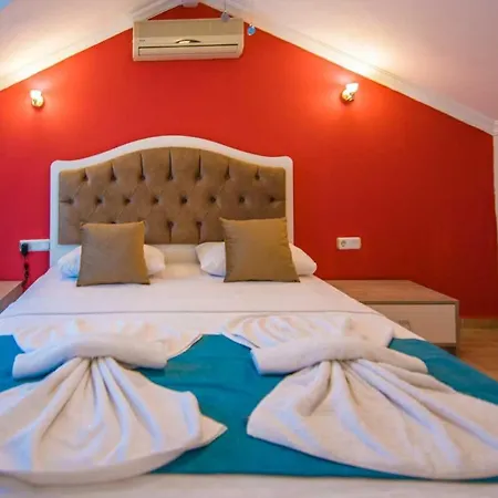 Apartament Defne-ozel Havuzlu Genis Bahceli Luks *