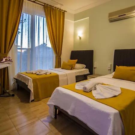 Apartament Defne-ozel Havuzlu Genis Bahceli Luks *